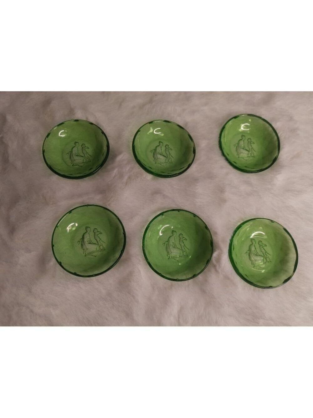 Vintage Czech Intaglio Deep Green Etched Woman & Child Salt Cellar Dish - 6